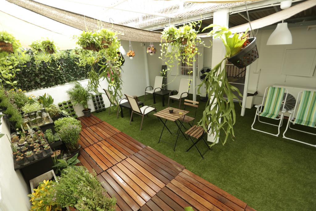 Tiger Lily Hostel 曼谷 外观 照片